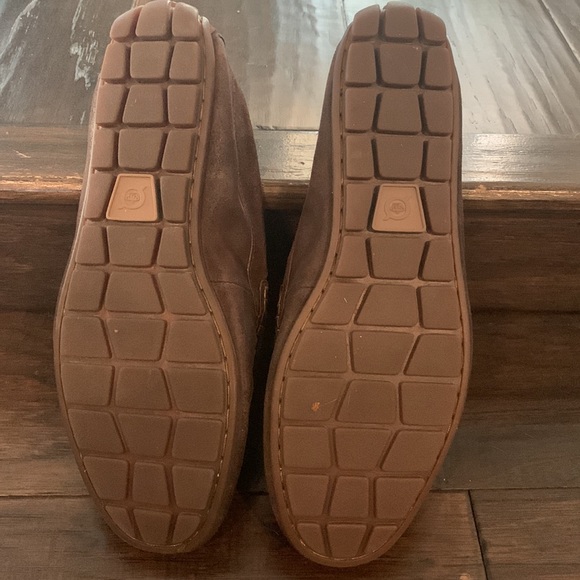 Born size 9 brown leather loafer. - Picture 4 of 6